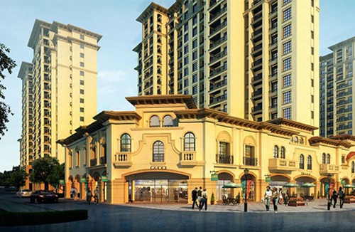 绿色佳园海南省琼海市房价在全省当中处于中上游的水平，自然条件绝对是非常优越的，伴随着三亚海口等几个城市的旅游地产被大量开发，琼海市会变得更加有吸引力。从气候条件来说，这里是一个非常适宜养老的地方，海南省有不少著名的景点，在免税店购物也非常的省钱，所以这里又是很多人的度假首选。早期在海南买房的基本上都没有后悔，因为touzi前景被持续看好。